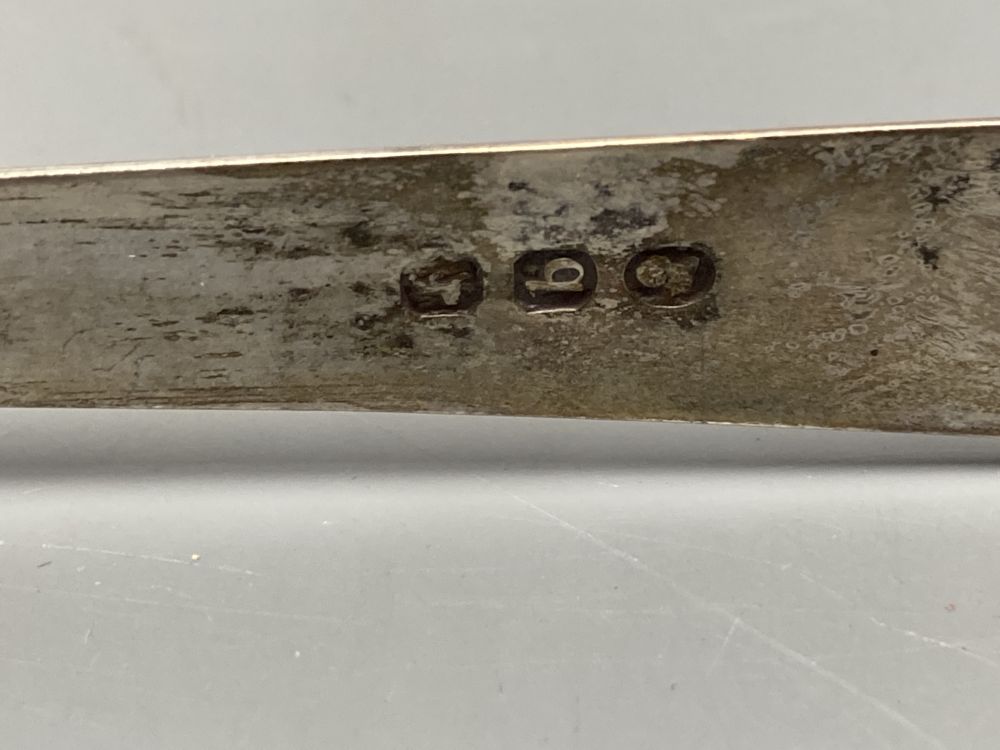 A late Victorian silver mounted ribbed glass match strike, Birmingham, 1896, height 63mm & 3 other items.